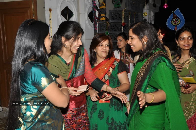 Hyderabad Kite Festival 2011 Photos - 23 / 103 photos