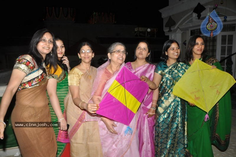 Hyderabad Kite Festival 2011 Photos - 73 / 103 photos