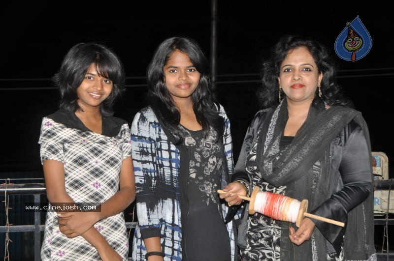 Hyderabad Kite Festival 2011 Photos - 96 / 103 photos