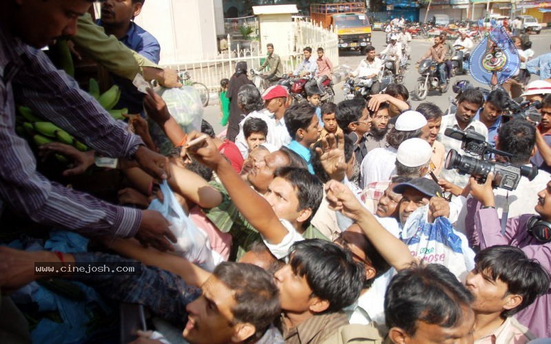 Hyderabad Old City Curfew Pics   - 30 / 102 photos
