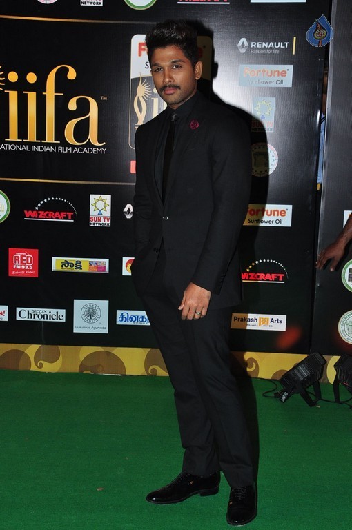 IIFA Utsavam 2016 Photos 3 - 31 / 58 photos