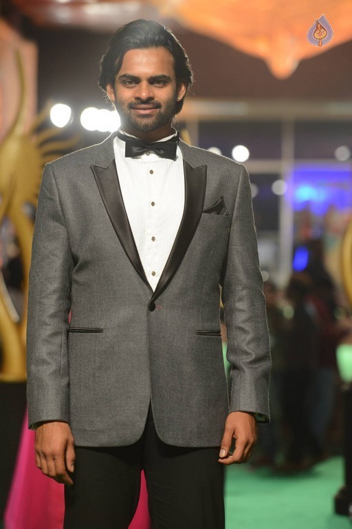 IIFA Utsavam 2016 Photos 6 - 15 / 103 photos