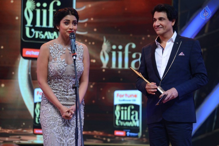 IIFA Utsavam 2016 Photos 6 - 44 / 103 photos