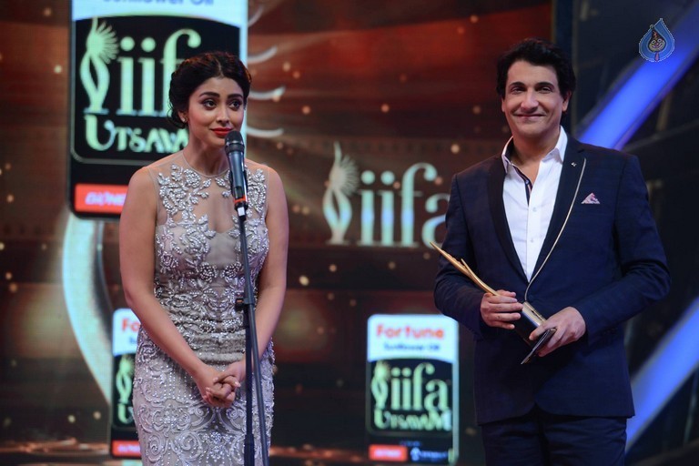 IIFA Utsavam 2016 Photos 6 - 99 / 103 photos