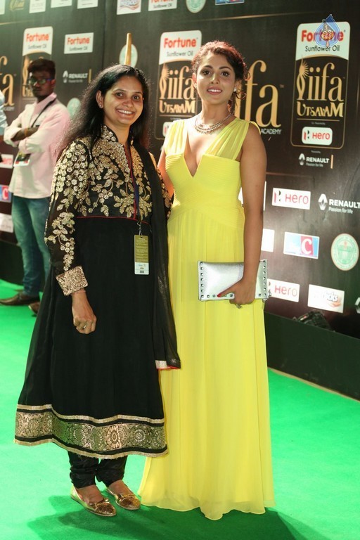 IIFA Utsavam 2017 Awards 1 (Day2) - 40 / 94 photos
