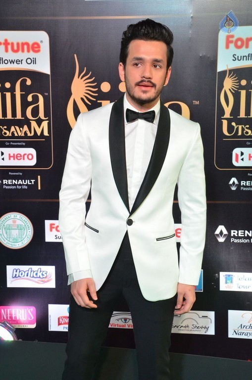 IIFA Utsavam 2017 Awards 1 (Day2) - 41 / 94 photos