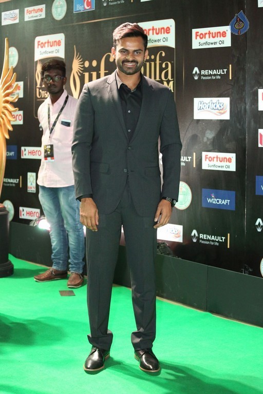 IIFA Utsavam 2017 Awards 2 (Day2) - 49 / 125 photos