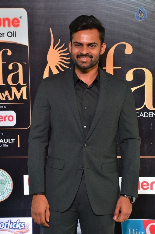 IIFA Utsavam 2017 Awards 2 (Day2) - 104 / 125 photos