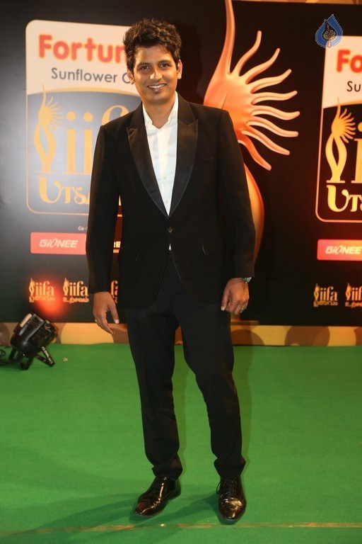 IIFA Utsavam Awards 2016 Photos 1 - 5 / 64 photos
