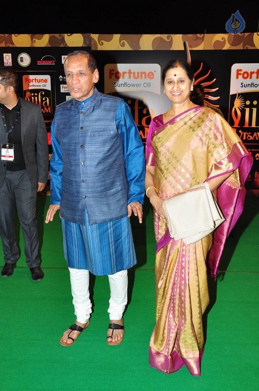 IIFA Utsavam Awards 2016 Photos 3 - 34 / 89 photos
