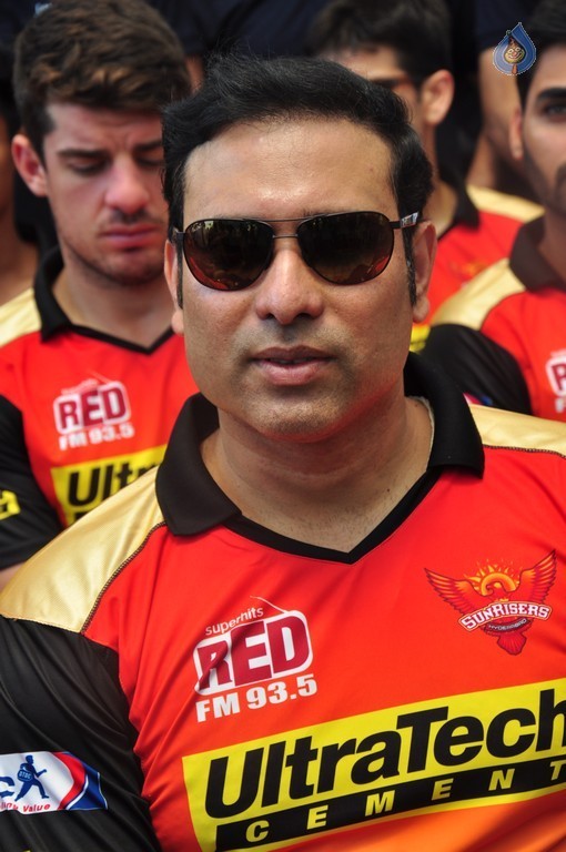 IPL Sunrisers Team Felicitates Apollo Doctors - 19 / 40 photos