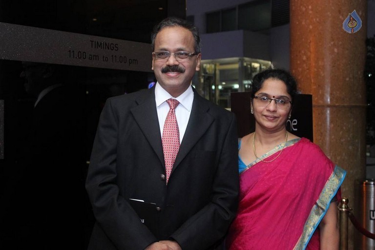 James Bond 007 Spectre Premiere Show - 25 / 35 photos