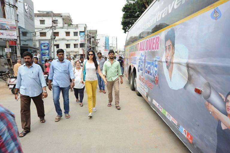 James Bond Success Tour Photos 1 - 25 / 26 photos