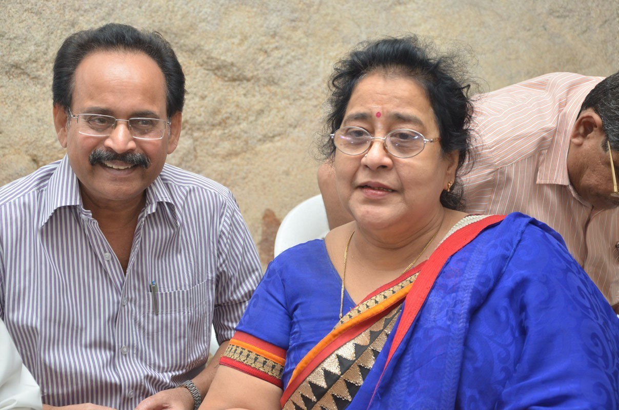 Jamuna Husband Ramana Rao Condolences Photos - 13 / 117 photos