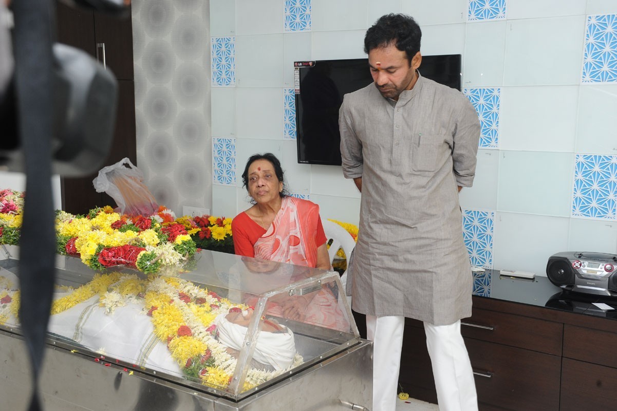 Jamuna Husband Ramana Rao Condolences Photos - 23 / 117 photos
