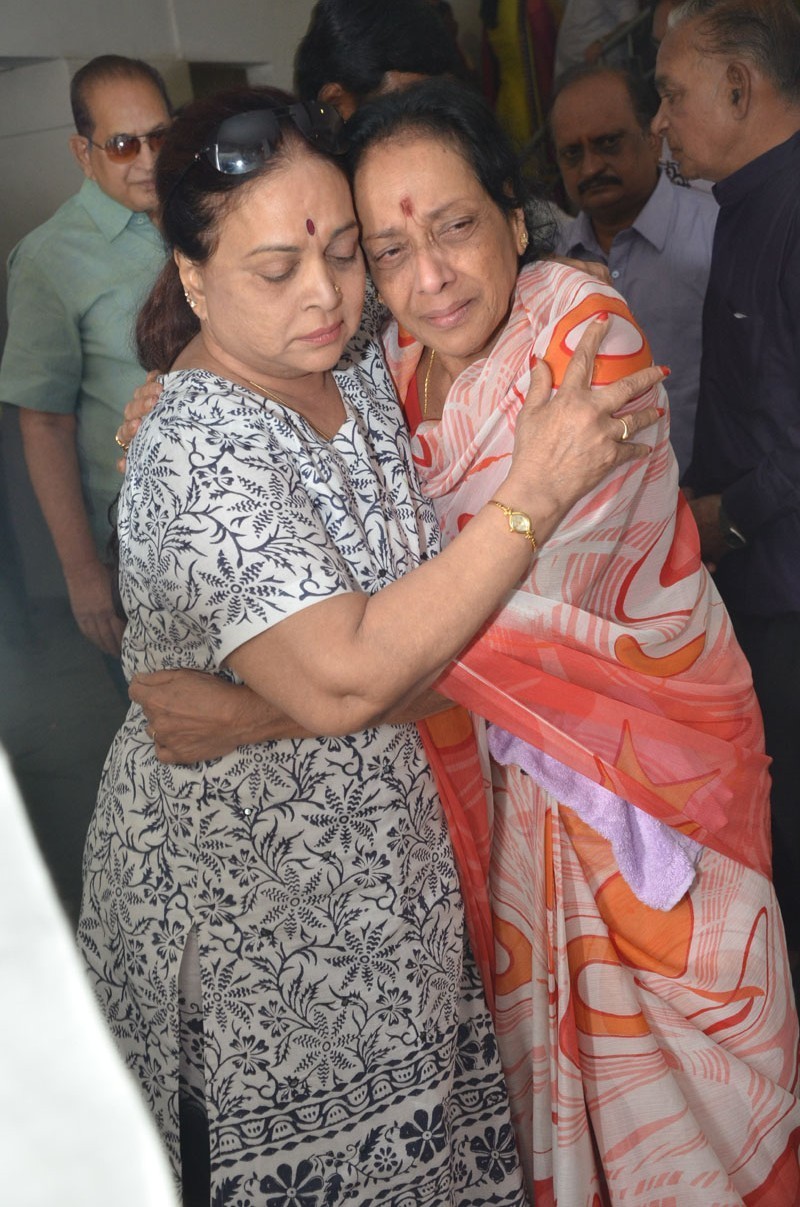 Jamuna Husband Ramana Rao Condolences Photos - 25 / 117 photos