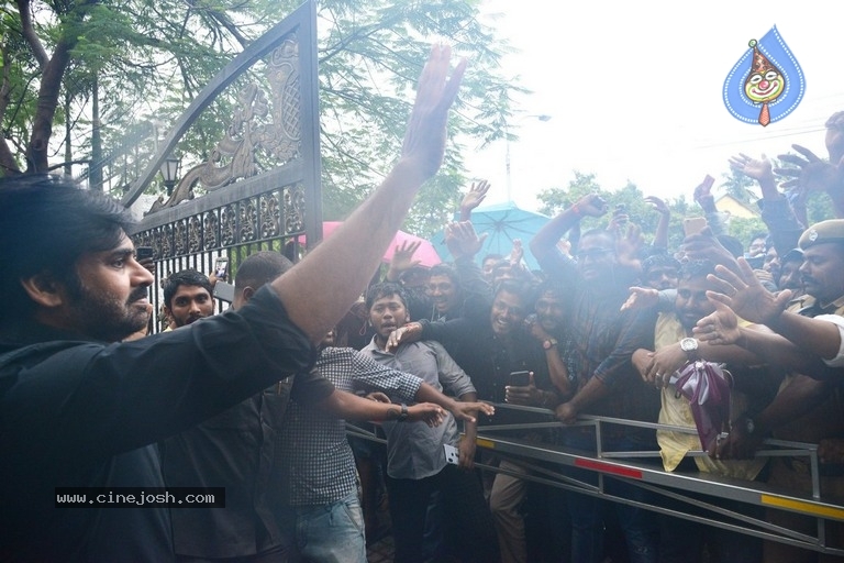 JanaSena Chief Pawan Kalyan Press Meet In Chennai - 13 / 22 photos