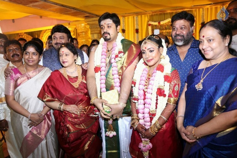 Jayachitra Son Amresh Wedding Reception - 45 / 102 photos