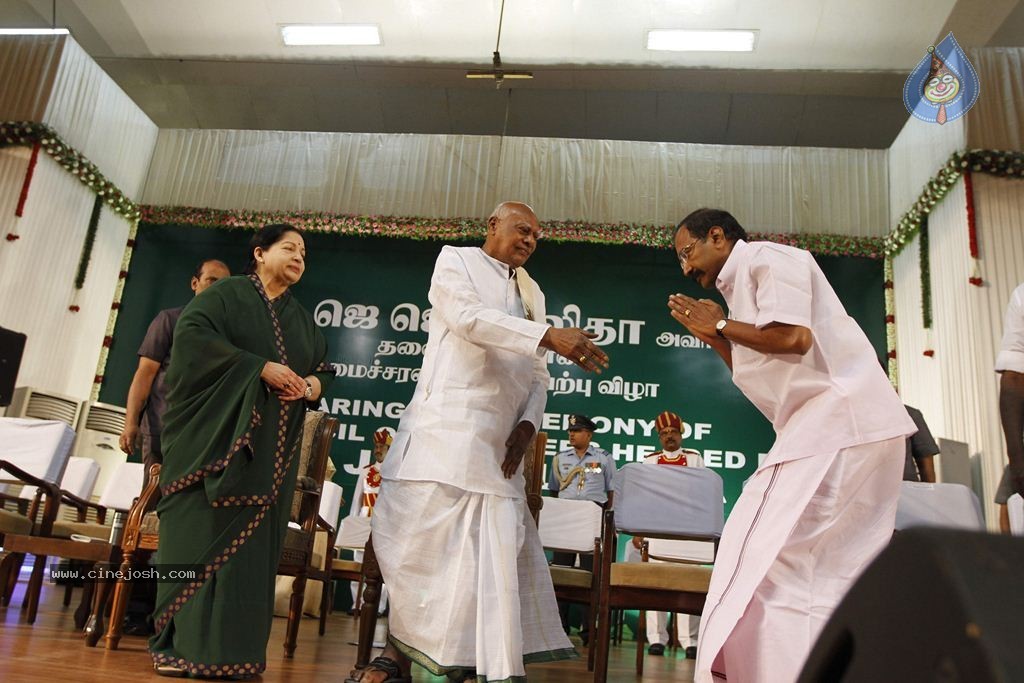 Jayalalitha's Swearing-in Ceremony - 35 / 44 photos