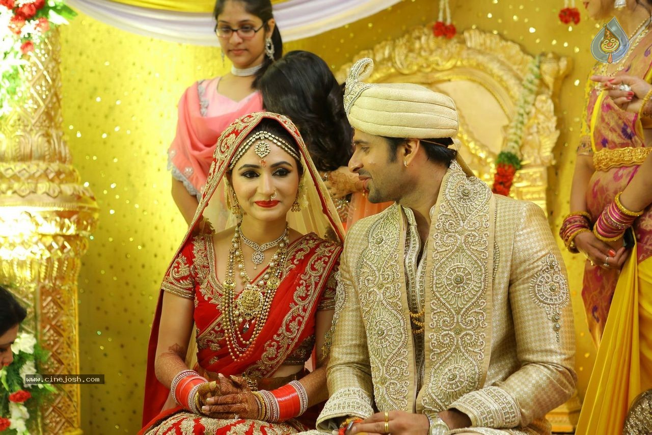 Jayanth and Dhriti Saharan Wedding Photos - 18 / 111 photos