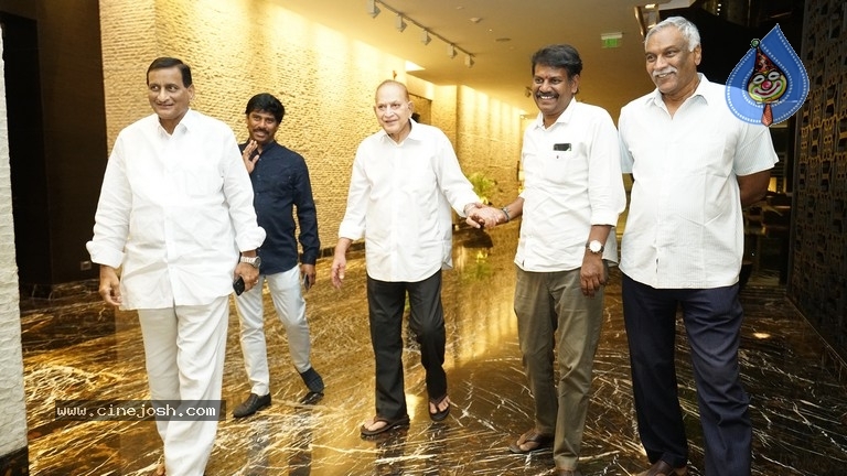 Jayasudha Son Nihar Kapoor Wedding Reception 01 - 28 / 57 photos