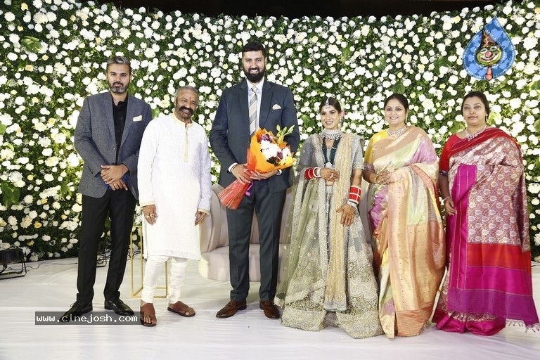 Jayasudha Son Nihar Kapoor Wedding Reception 02 - 26 / 77 photos