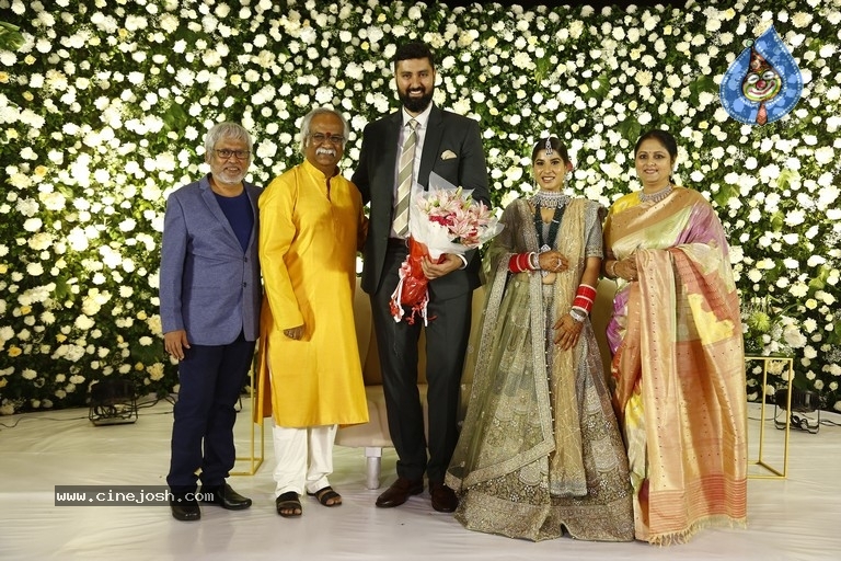 Jayasudha Son Nihar Kapoor Wedding Reception 02 - 40 / 77 photos