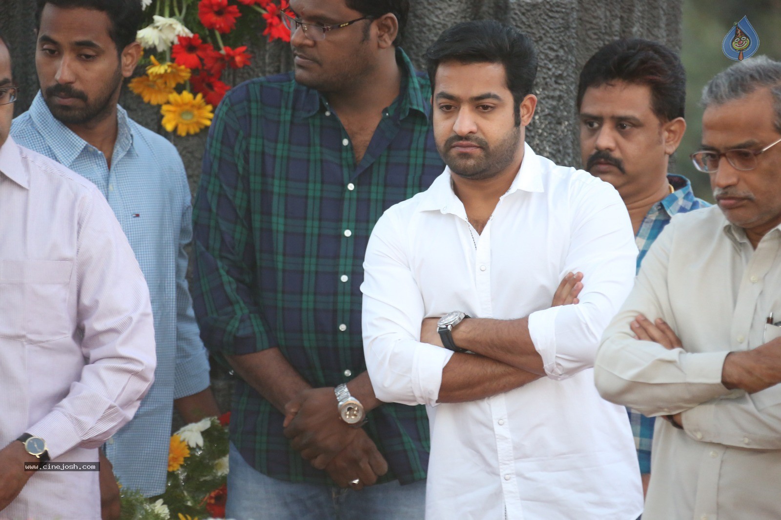 Jr NTR at NTR Ghat - 4 / 60 photos