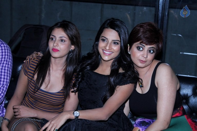 Jyothi Sethi Birthday Bash Photos - 45 / 84 photos