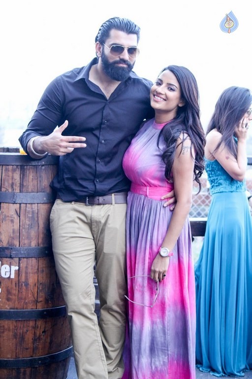 Jyothi Sethi Birthday Bash Photos - 84 / 84 photos