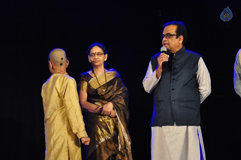 K A Lakshmi Bharatanatyam Arangetram Photos - 4 / 38 photos