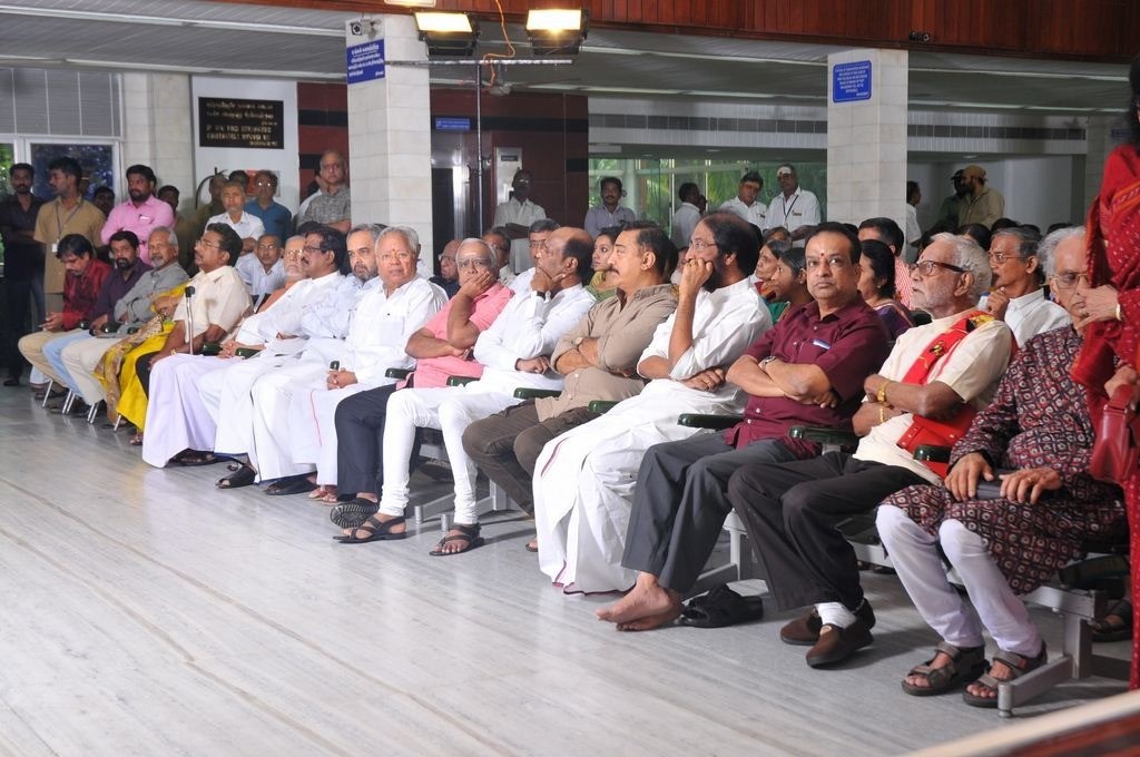 K Balachander 13th Day Ceremony - 35 / 48 photos