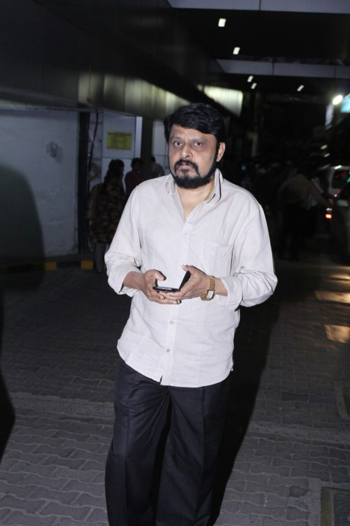 K Balachander Condolences Photos - 10 / 71 photos