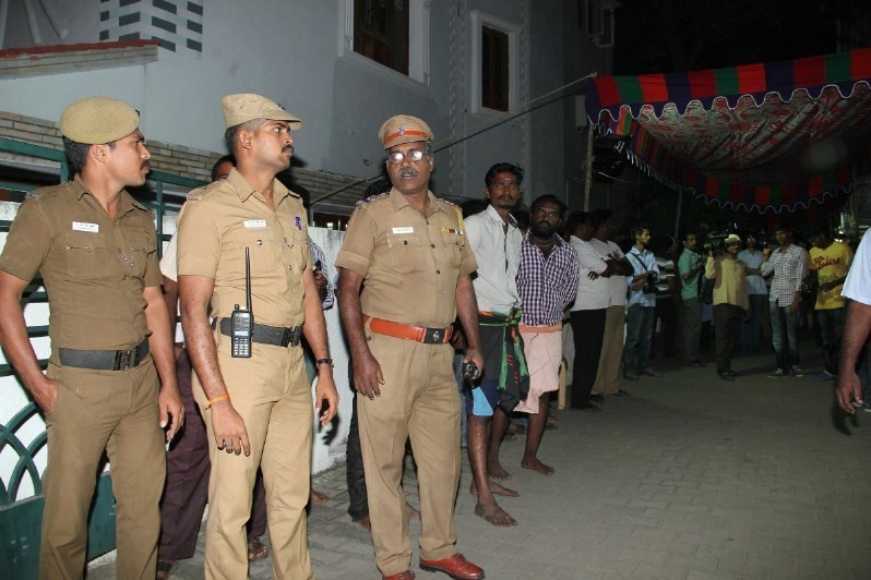 K Balachander Condolences Photos - 49 / 71 photos