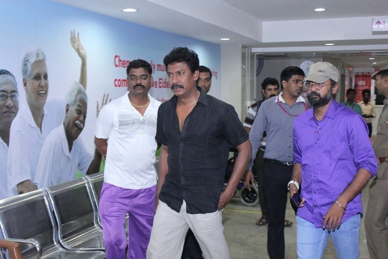 K Balachander Condolences Photos - 62 / 71 photos