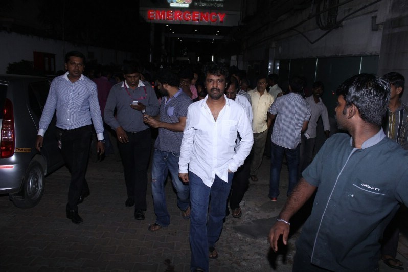 K Balachander Condolences Photos - 63 / 71 photos