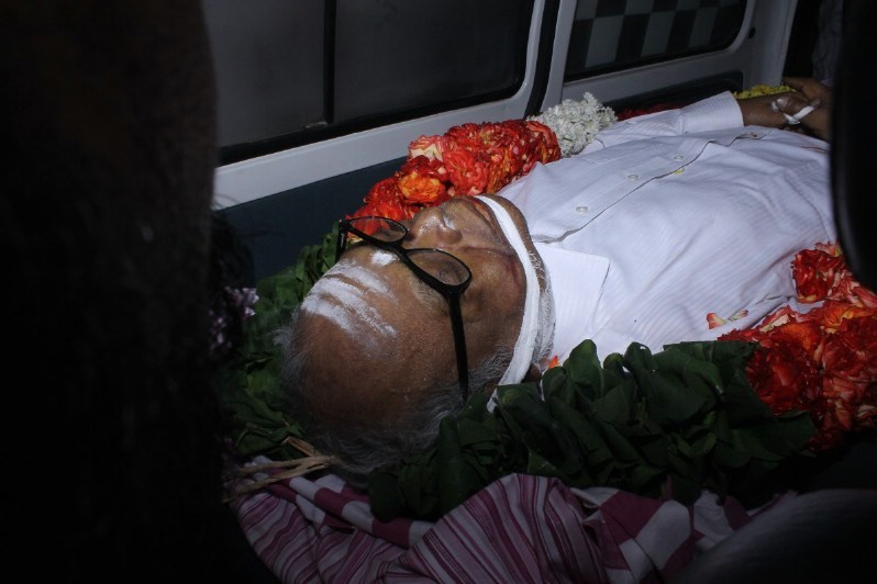 K Balachander Condolences Photos - 66 / 71 photos