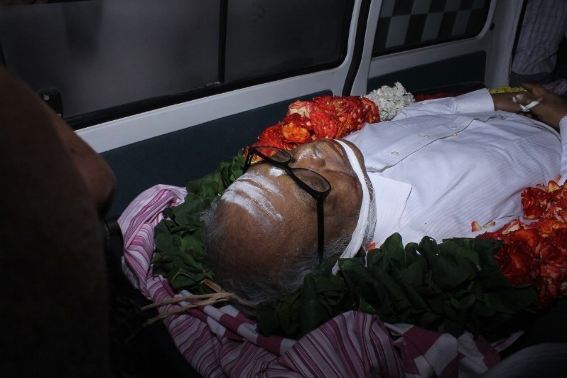 K Balachander Condolences Photos - 68 / 71 photos
