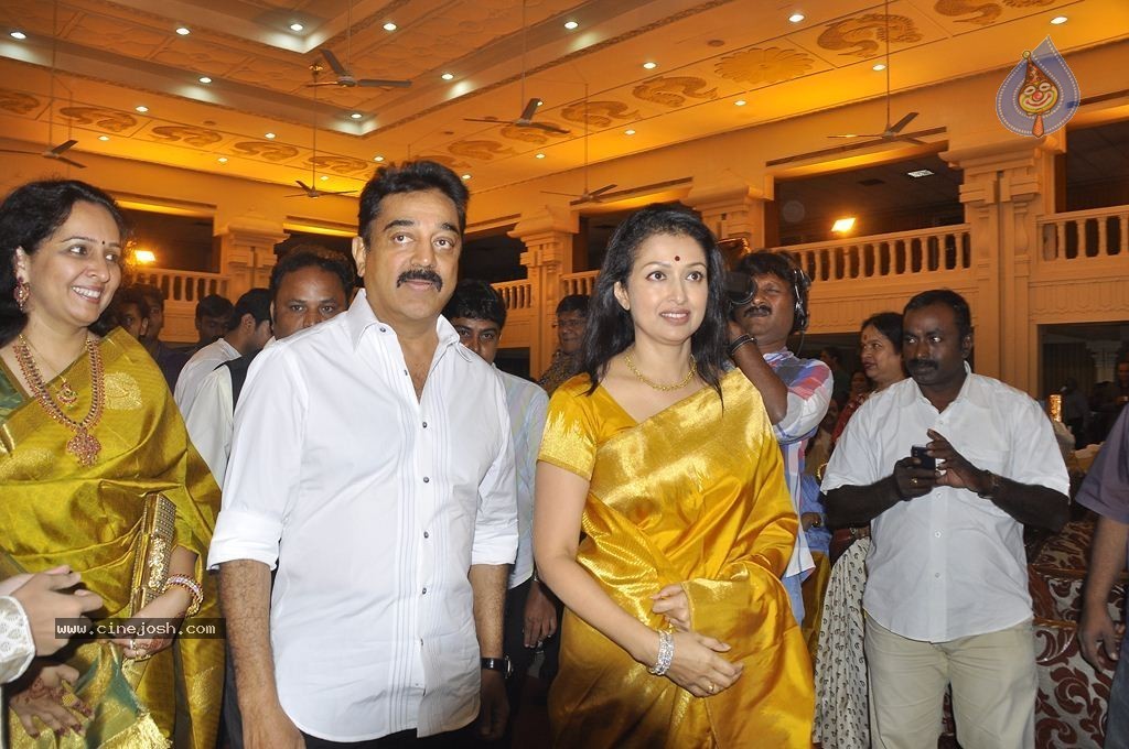 K Balachander Grand Daughter Wedding Reception - 23 / 86 photos