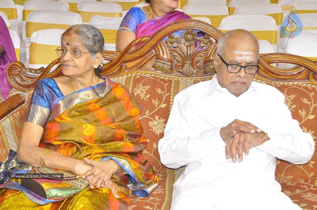 K Balachander Grand Daughter Wedding Reception - 70 / 86 photos