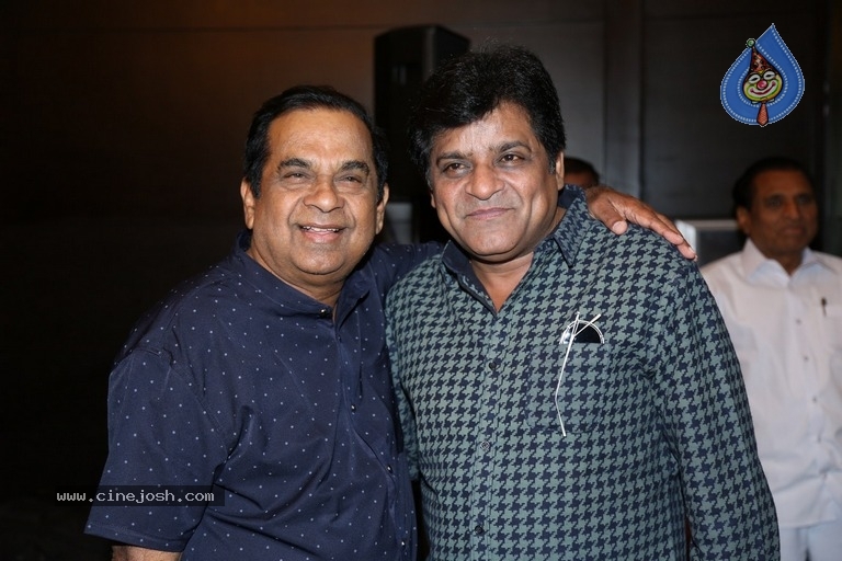 Kakatiya Kalaparisath Hasya Nata Brahma Award Announcement - 13 / 15 photos