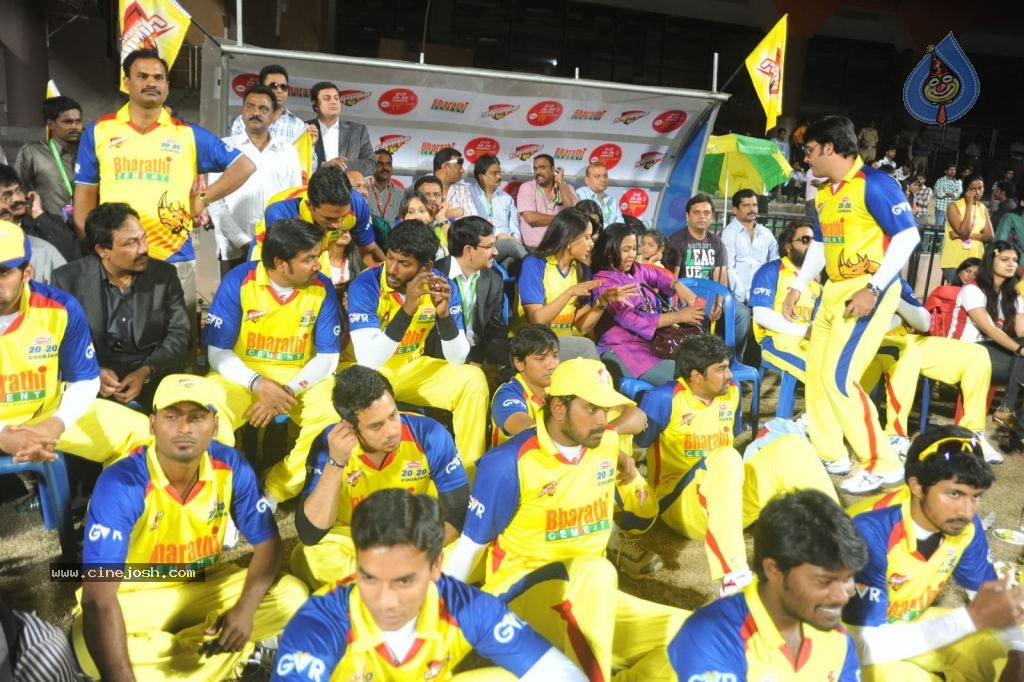 Karnataka Bulldozers VS Chennai Rhinos Match  - 43 / 129 photos