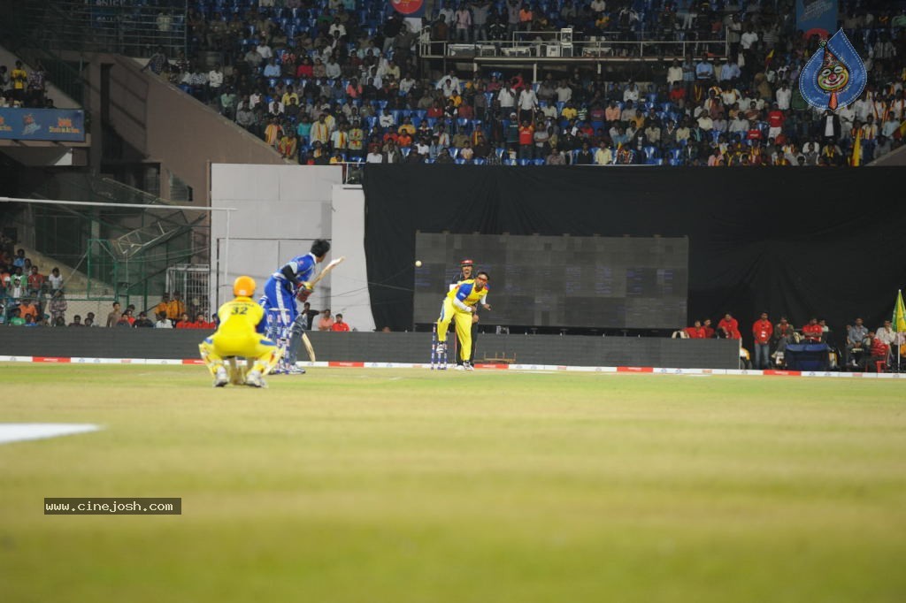 Karnataka Bulldozers VS Chennai Rhinos Match  - 54 / 129 photos