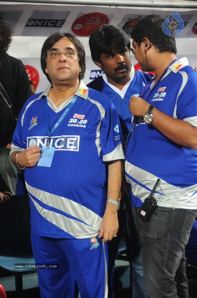 Karnataka Bulldozers VS Chennai Rhinos Match  - 58 / 129 photos