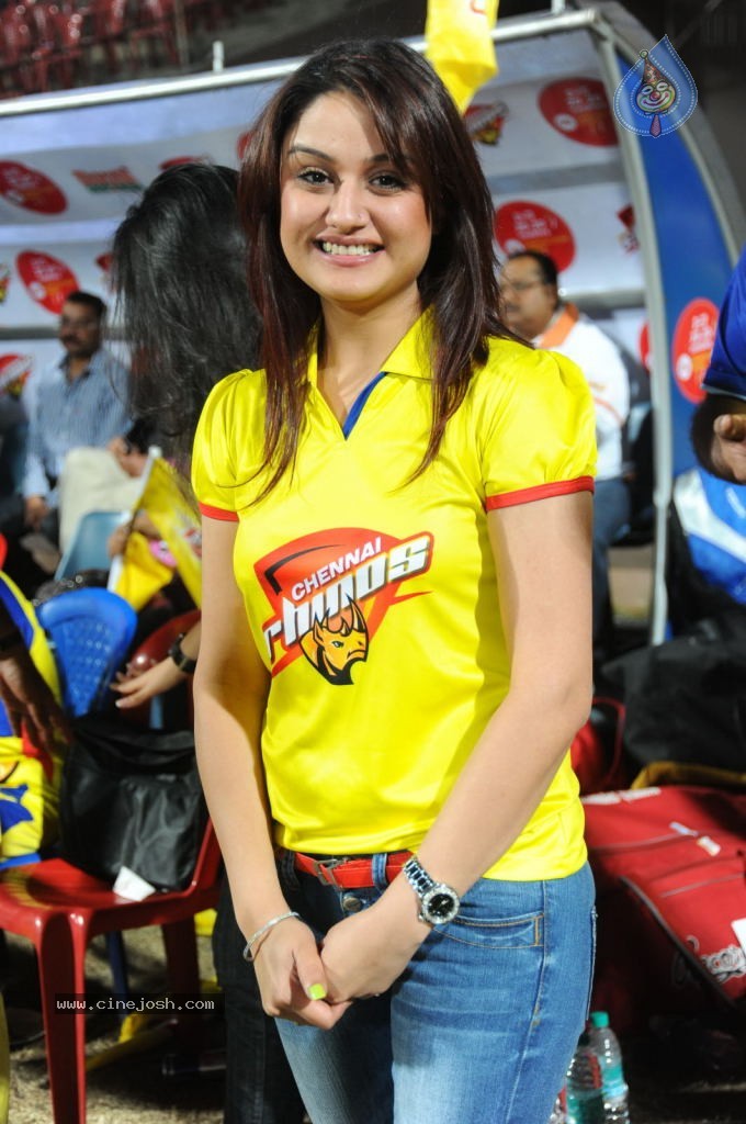 Karnataka Bulldozers VS Chennai Rhinos Match  - 104 / 129 photos
