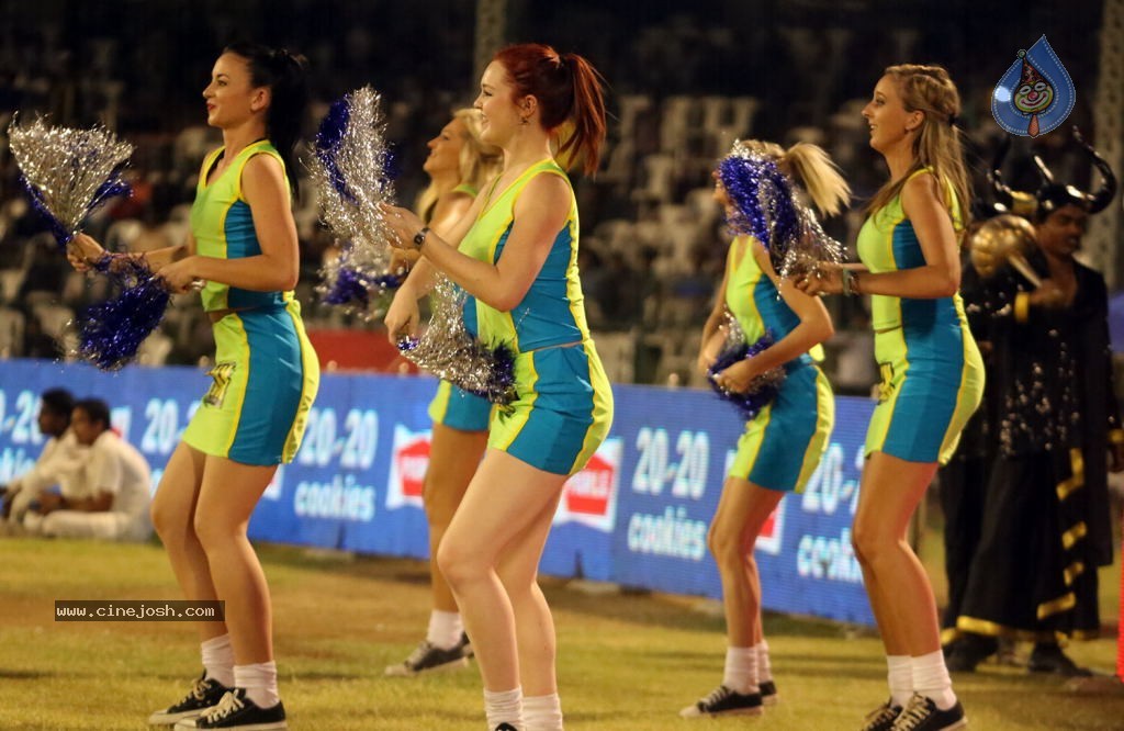 Kerala Strikers Vs Bhojpuri Dabanggs Match Photos - 64 / 183 photos