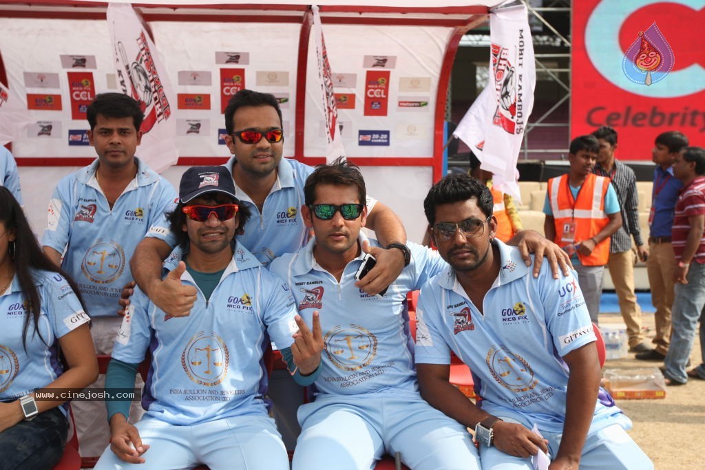 Kerala Strikers Vs Bhojpuri Dabanggs Match Photos - 96 / 183 photos