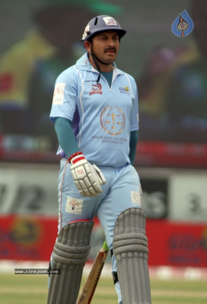 Kerala Strikers Vs Bhojpuri Dabanggs Match Photos - 143 / 183 photos