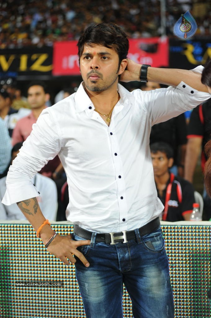 Kerala Strikers Vs Mumbai Heroes Match Photos - 63 / 169 photos