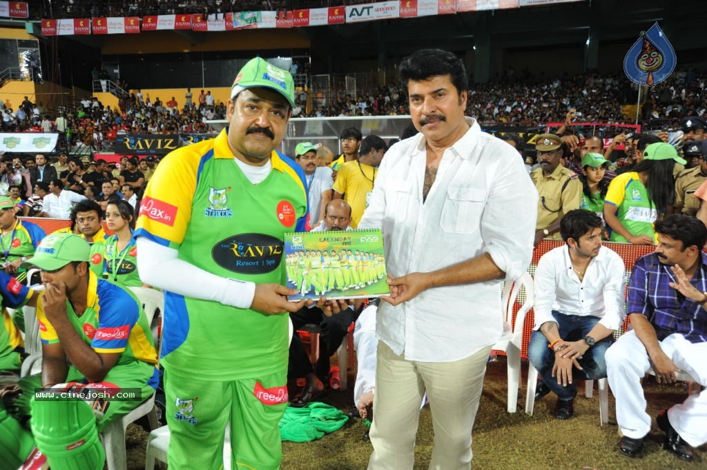 Kerala Strikers Vs Mumbai Heroes Match Photos - 93 / 169 photos